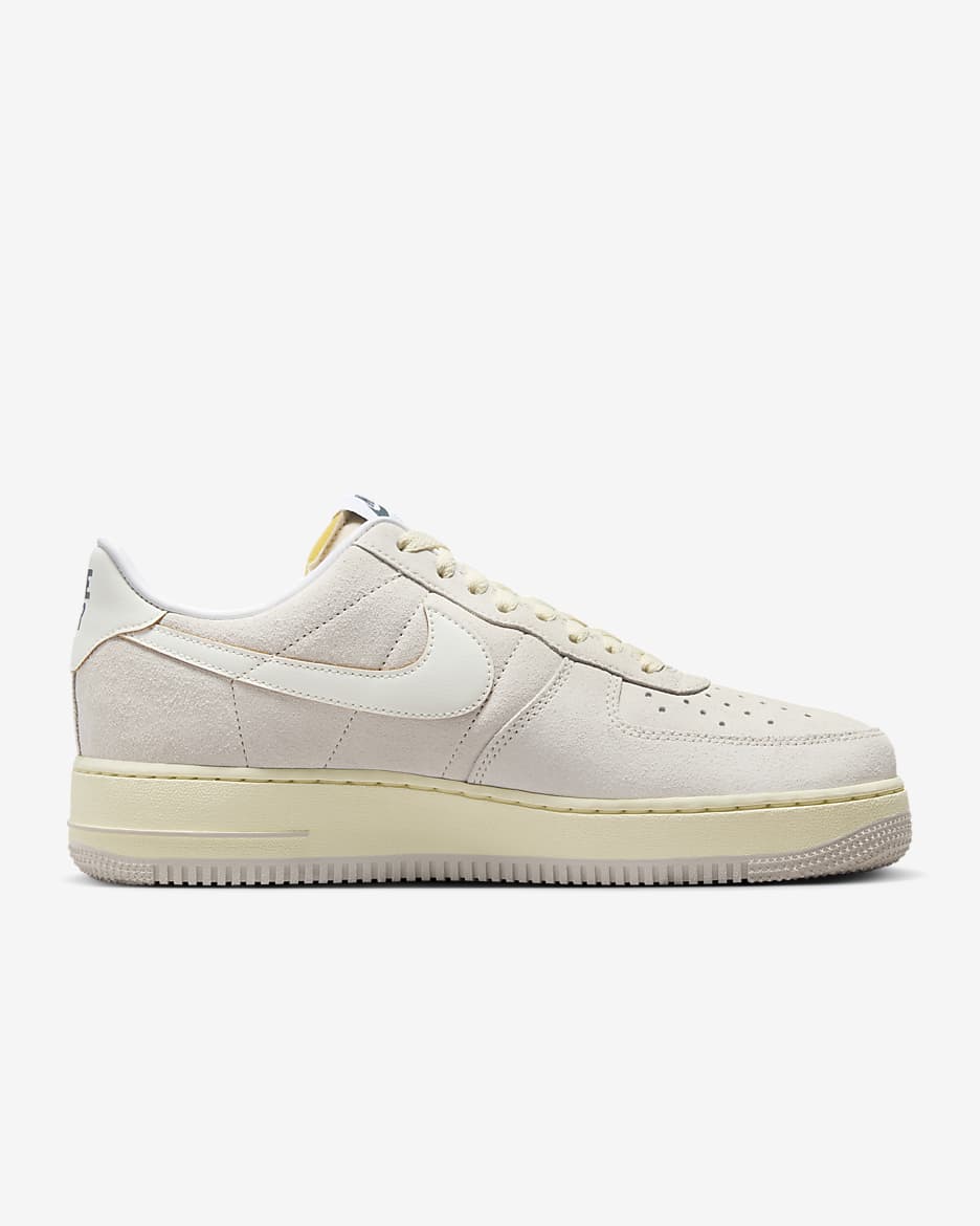 Nike Air Force 1 07 Men s Shoes